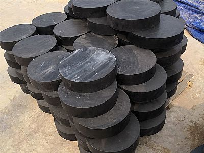 吴中区板式橡胶支座由若干层橡胶片与薄钢板经加压硫化